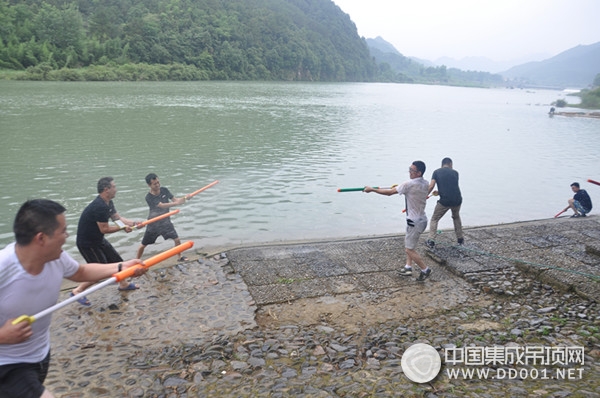 和今頂來一場(chǎng)說走就走的旅行，就在這個(gè)夏天