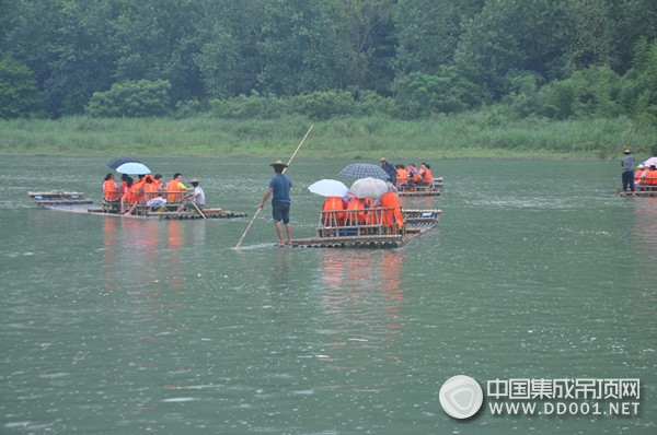 和今頂來一場(chǎng)說走就走的旅行，就在這個(gè)夏天