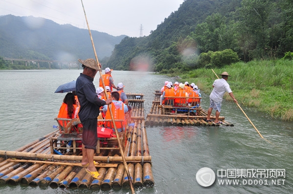 和今頂來一場(chǎng)說走就走的旅行，就在這個(gè)夏天